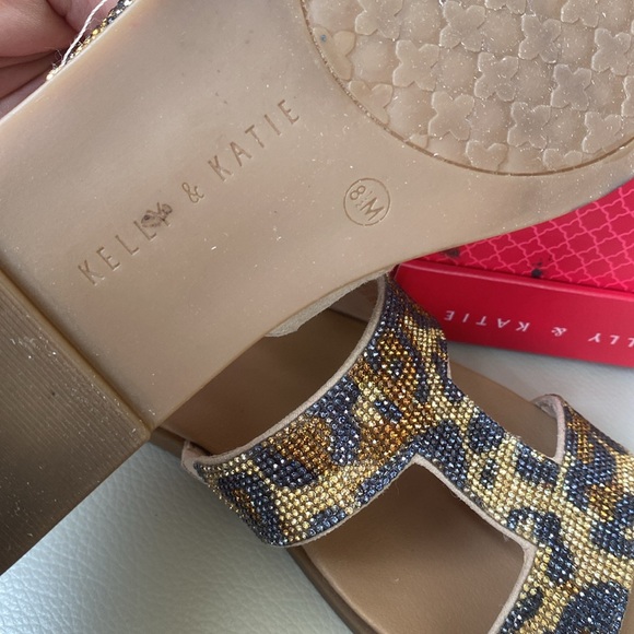 KELLY & KATIE sandals - Picture 4 of 5